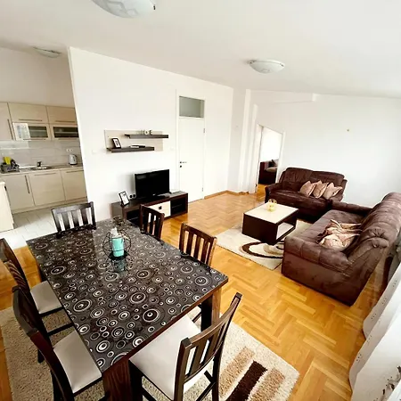 Family House Banja Luka